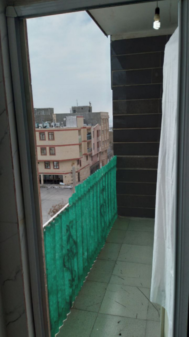 آپارتمان 66 متری یک خوابه در میدان سرو ملایر