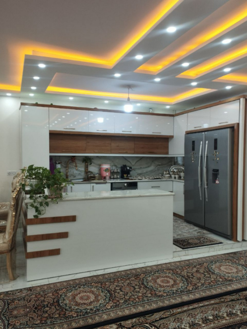 آپارتمان 130 متری یک خوابه در نامیله ملایر