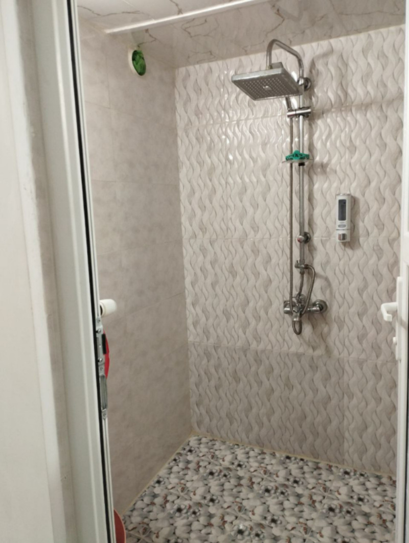 آپارتمان 130 متری یک خوابه در نامیله ملایر