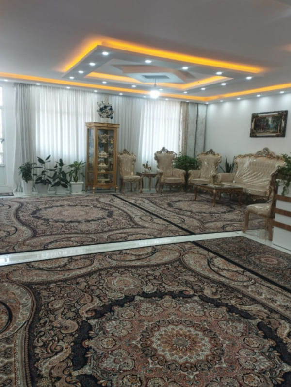 آپارتمان 130 متری یک خوابه در نامیله ملایر