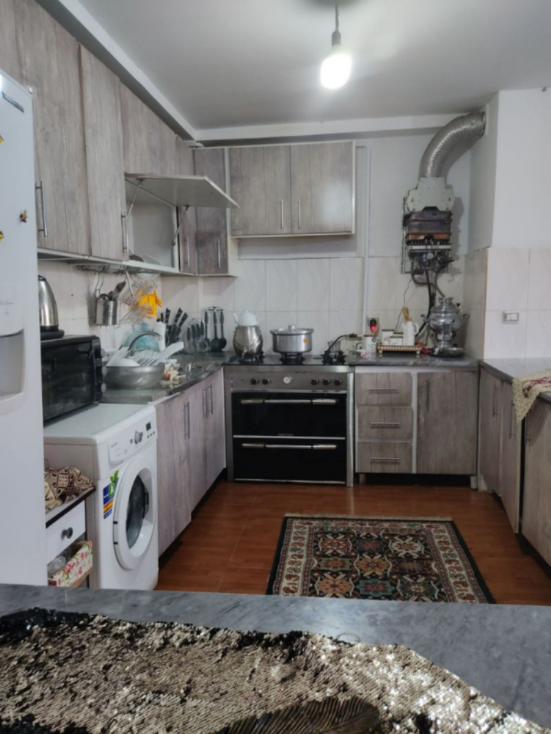 آپارتمان 73 متری دو خوابه در میدان جهاد ملایر