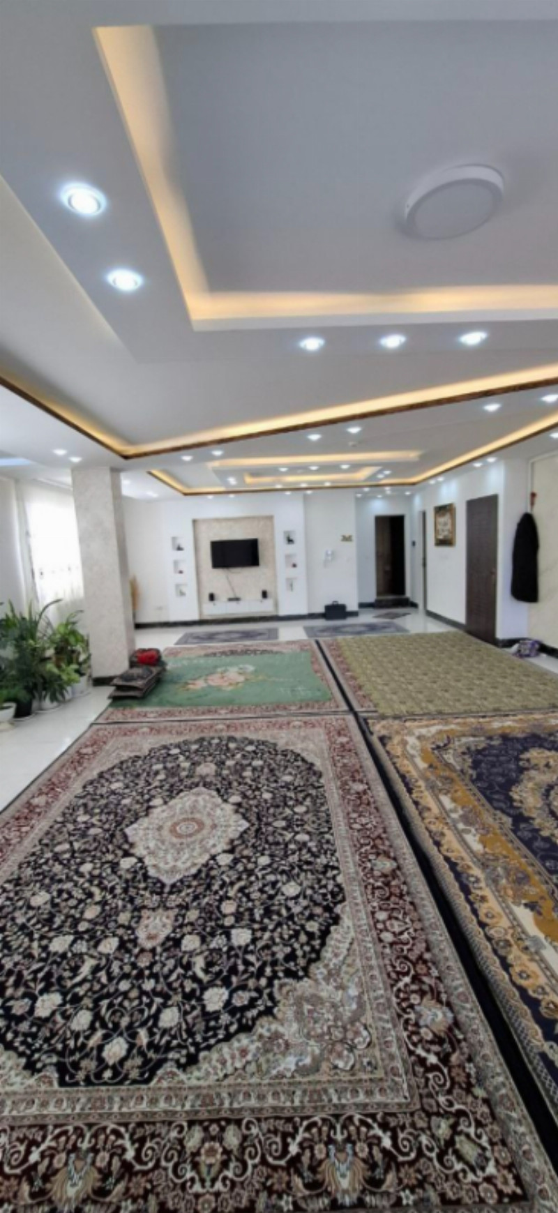 آپارتمان 140 متری دو خوابه در ملایر1268455369