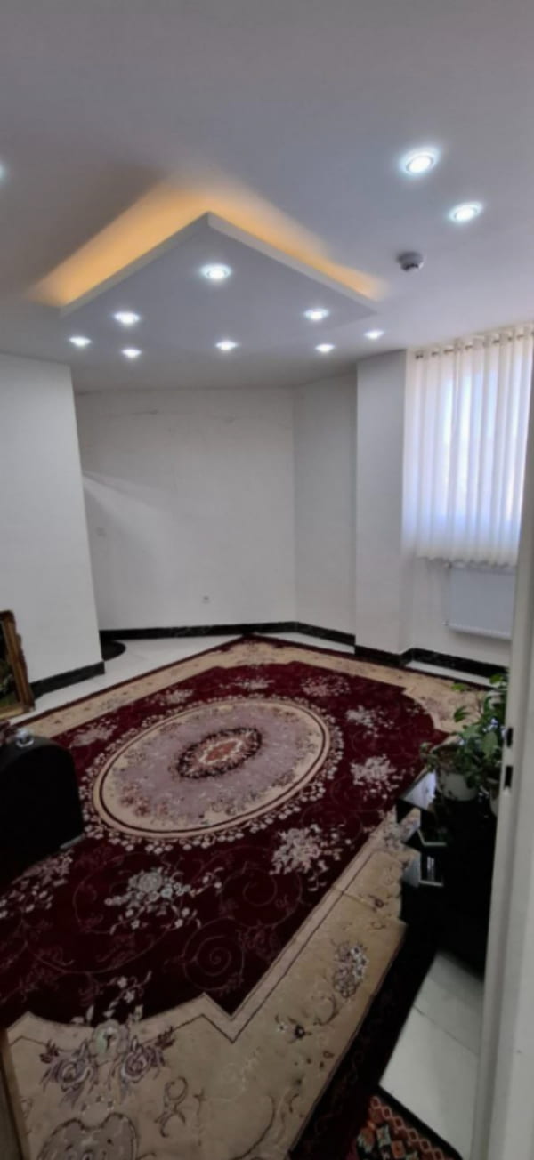 آپارتمان 140 متری دو خوابه در ملایر