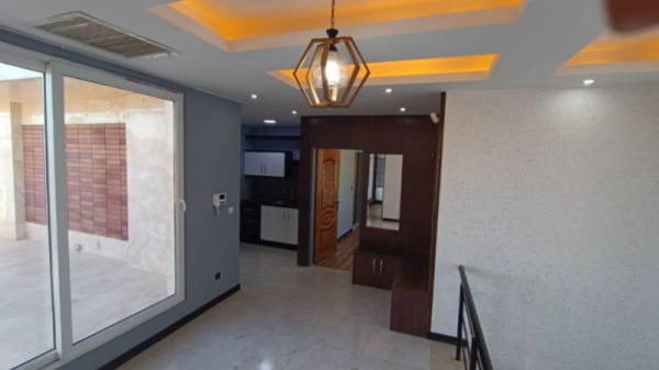 ویلا 450 متری چهارخوابه در طاووسیه کرج