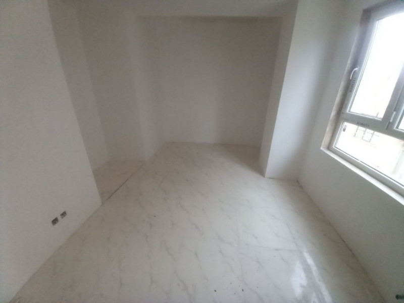 آپارتمان 85 متری دو خوابه در خیابان هوشنگ حاتمی ملایر1269885891
