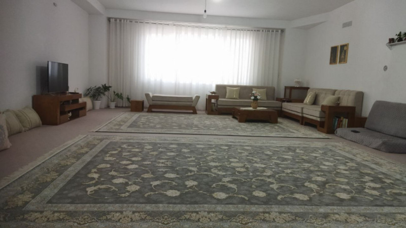 آپارتمان 145 متری سه خوابه در خیابان رنجبر ملایر1269915926