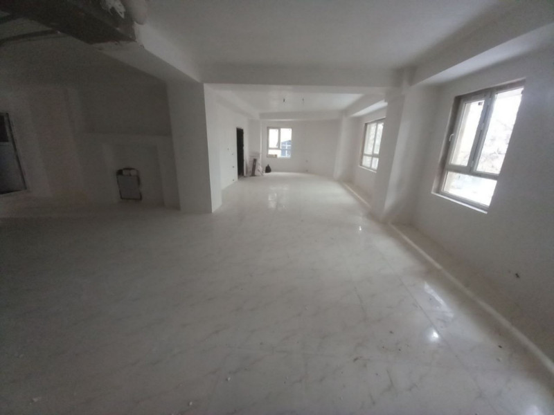 آپارتمان 85 متری دو خوابه در خیابان هوشنگ حاتمی ملایر1269885894