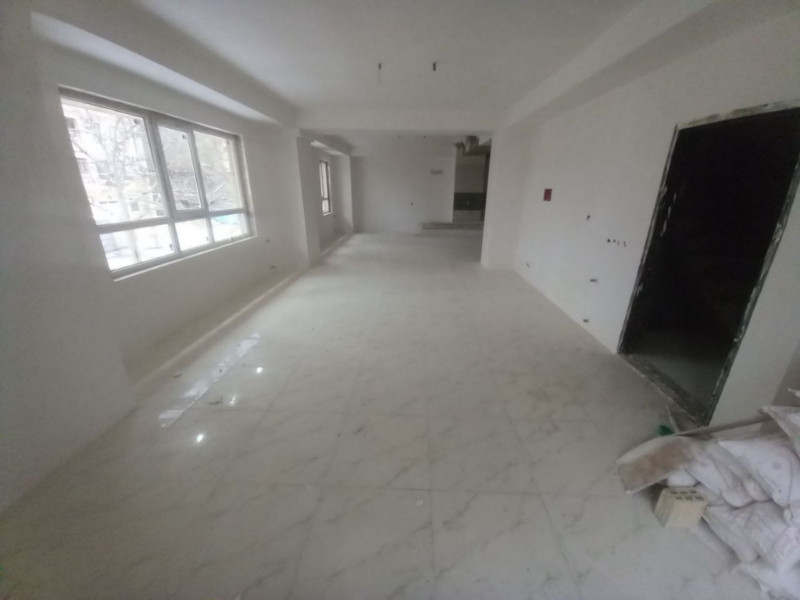 آپارتمان 162 متری سه خوابه در خیابان هوشنگ حاتمی ملایر1269905912