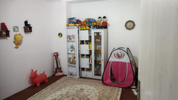 آپارتمان 145 متری سه خوابه در خیابان رنجبر ملایر