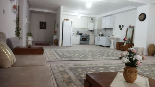 آپارتمان 145 متری سه خوابه در خیابان رنجبر ملایر