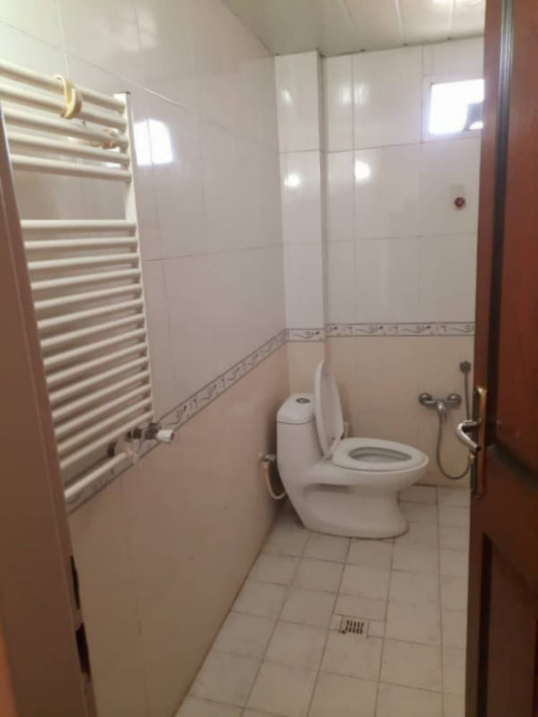 آپارتمان 120 متری دو خوابه در خیابان داورزنی سبزوار