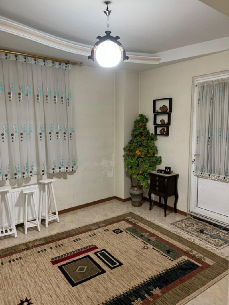 آپارتمان 110 متری دو خوابه در فاز 2 اندیشه1270926209