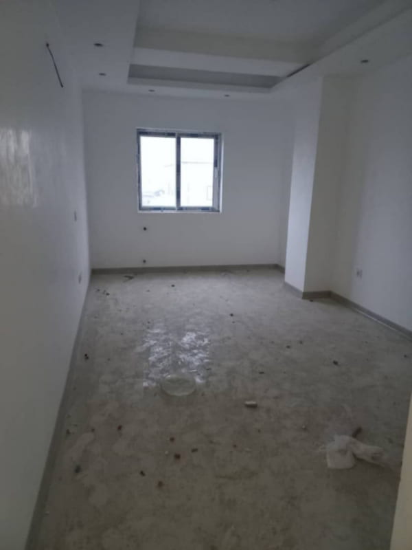 آپارتمان 170 متری سه خوابه در بلوار طالب آملی آمل