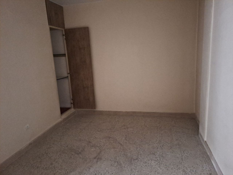 آپارتمان 76 متری دو خوابه در بلوار نبوت ملایر