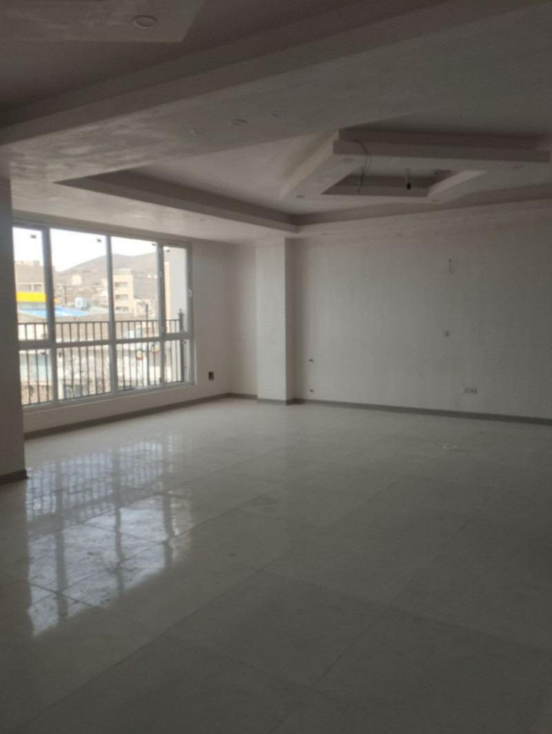 آپارتمان 176 متری سه خوابه در خیابان شهدا ملایر1273896801