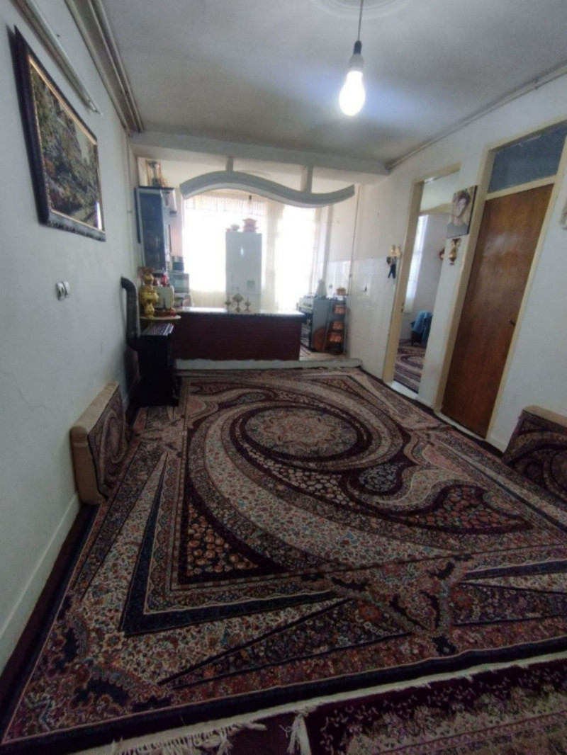 آپارتمان 65 متری دو خوابه در خیابان میثم تمار ملایر