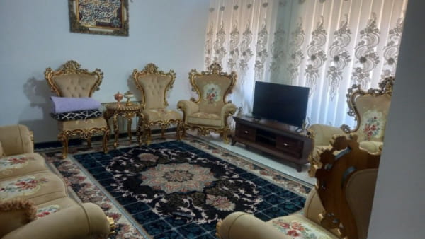 آپارتمان 80 متری دو خوابه در میدان سرو ملایر