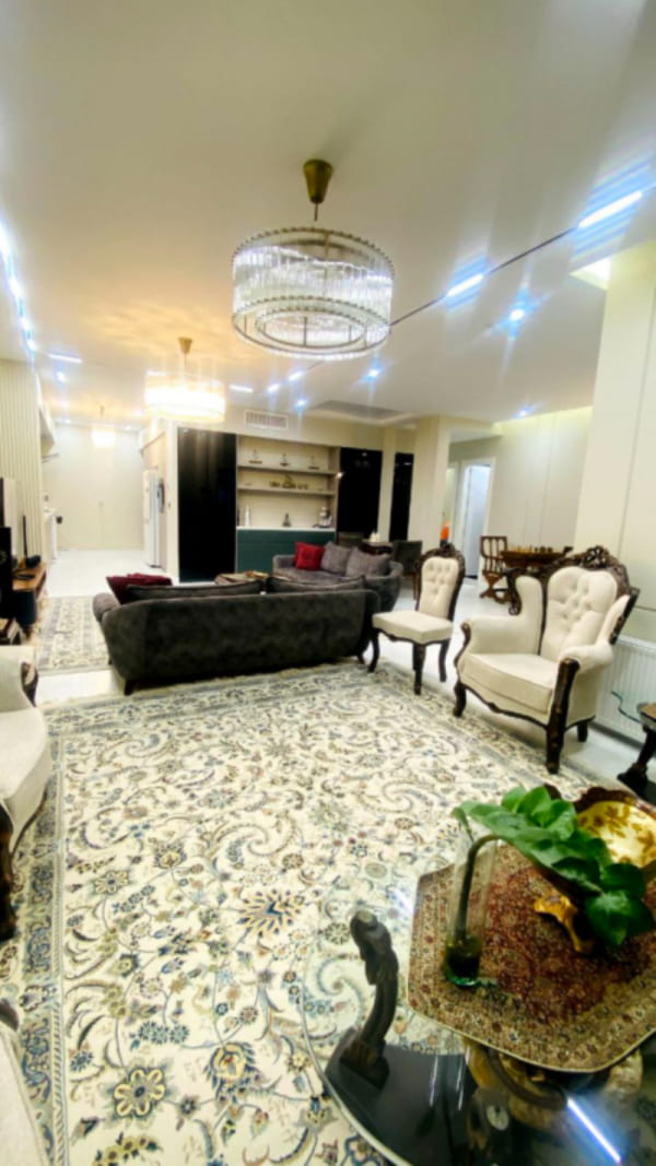 خانه 231 متری سه خوابه در خیابان مقداد یزد