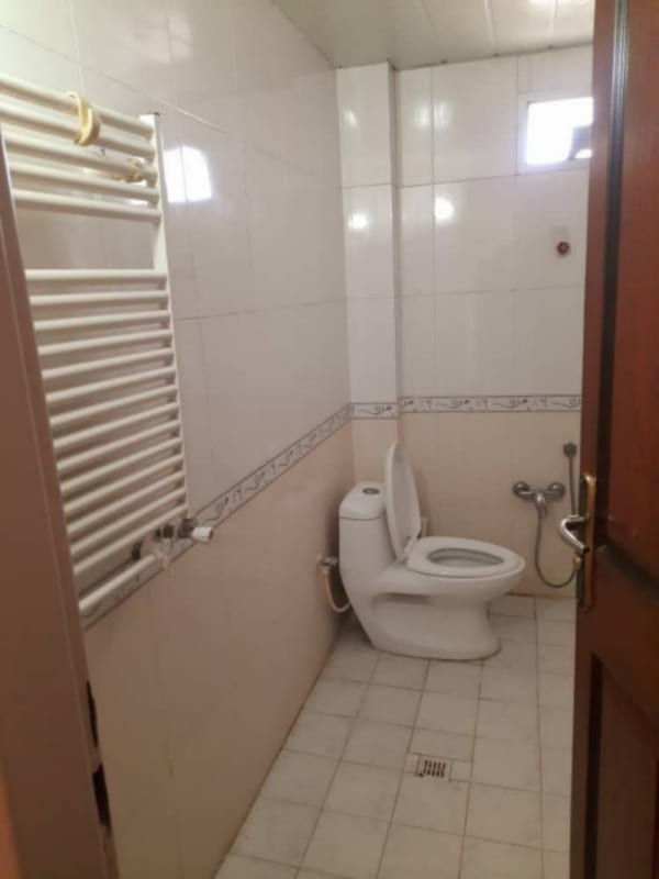 آپارتمان 120 متری دو خوابه در خیابان داورزنی سبزوار