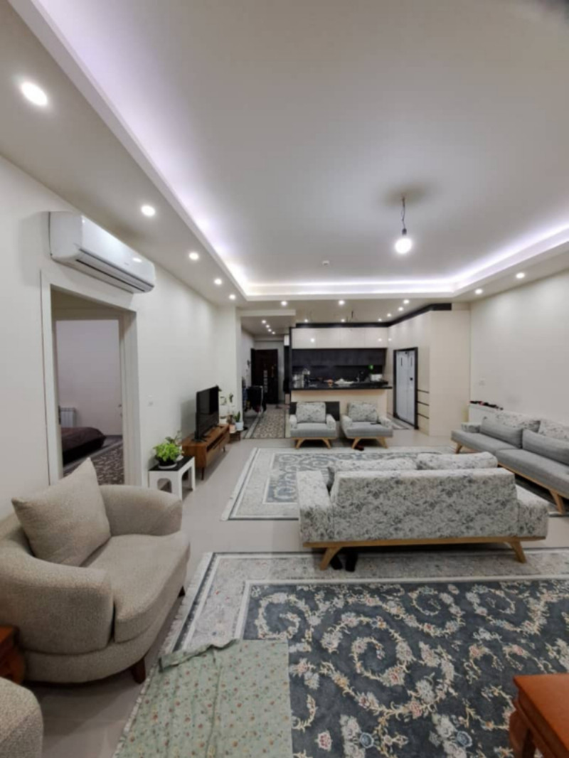 آپارتمان 110 متری دو خوابه در فاز 2 اندیشه1275337183