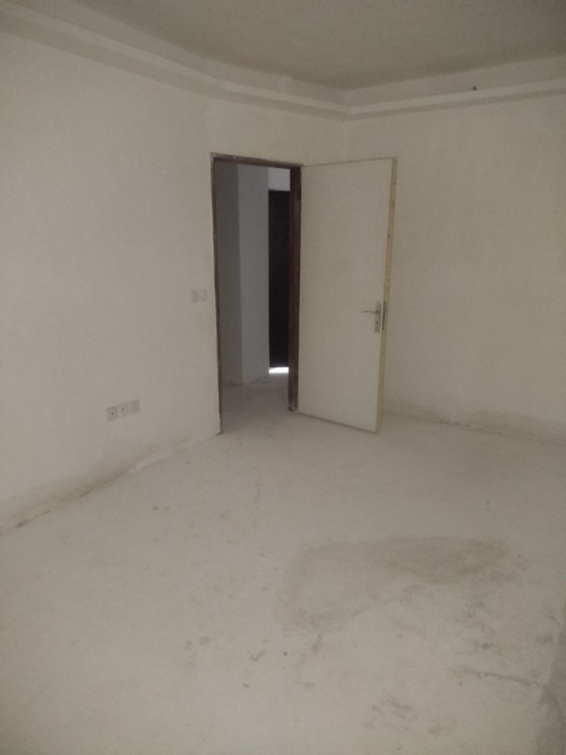 آپارتمان 142 متری دو خوابه در کوچه باغ تبریز1275417200
