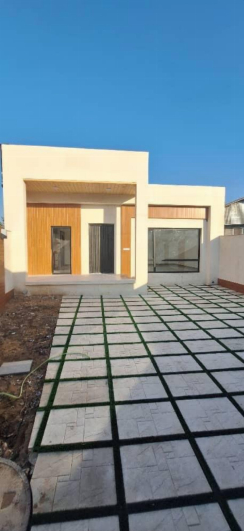 ویلا 100 متری دو خوابه در زیباکنار1277177793