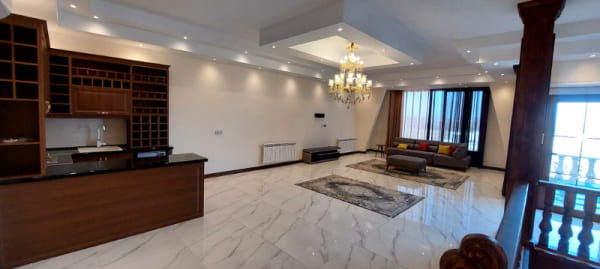 ویلا 550 متری چهارخوابه در کرج