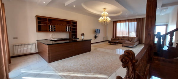 ویلا 550 متری چهارخوابه در کرج