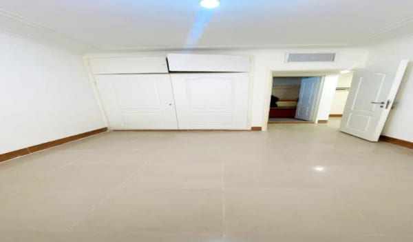 خانه 170 متری دو خوابه در میدان ابوذر یزد