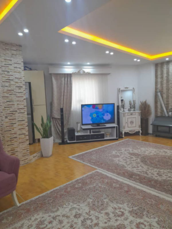 آپارتمان 95 متری دو خوابه در بلوار طالب آملی آمل
