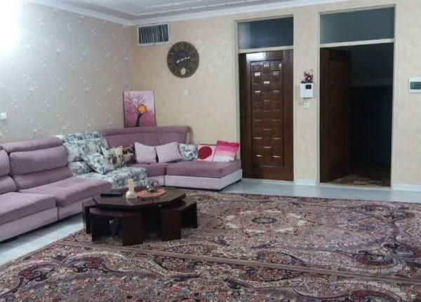 خانه 170 متری سه خوابه در خیابان صحرا یزد