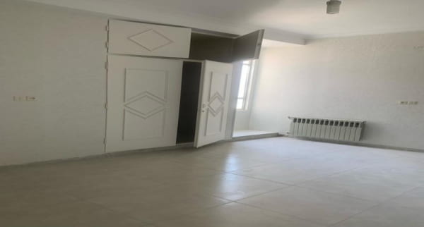 خانه 280 متری دو خوابه در خیابان صحرا یزد