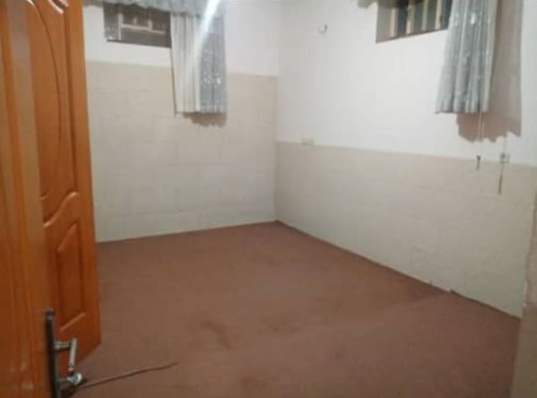 خانه 130 متری دو خوابه در اکرمیه یزد