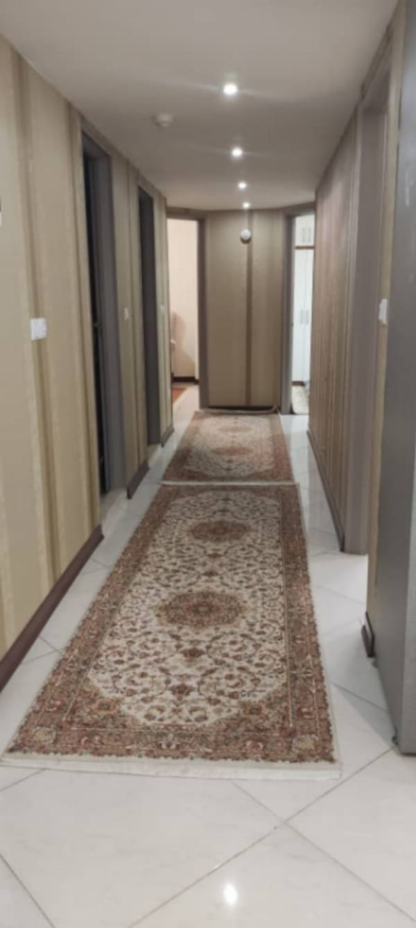 آپارتمان 140 متری سه خوابه در برازنده اصفهان
