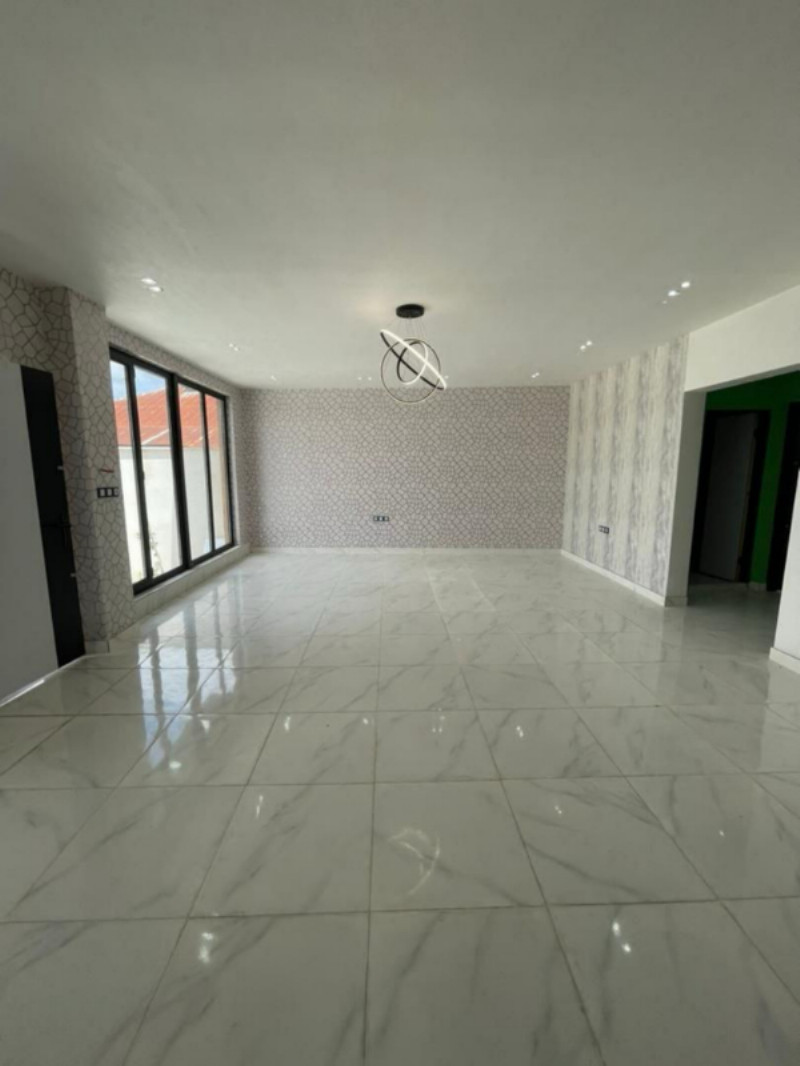 ویلا 95 متری دو خوابه در زیباکنار1279648708