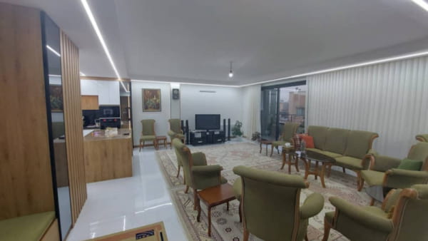 آپارتمان 155 متری سه خوابه در بلوار کاوه اصفهان