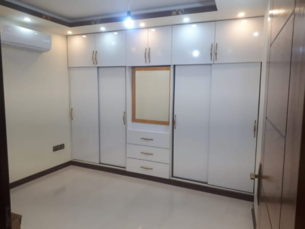 آپارتمان 115 متری دو خوابه در بلوار کاوه اصفهان