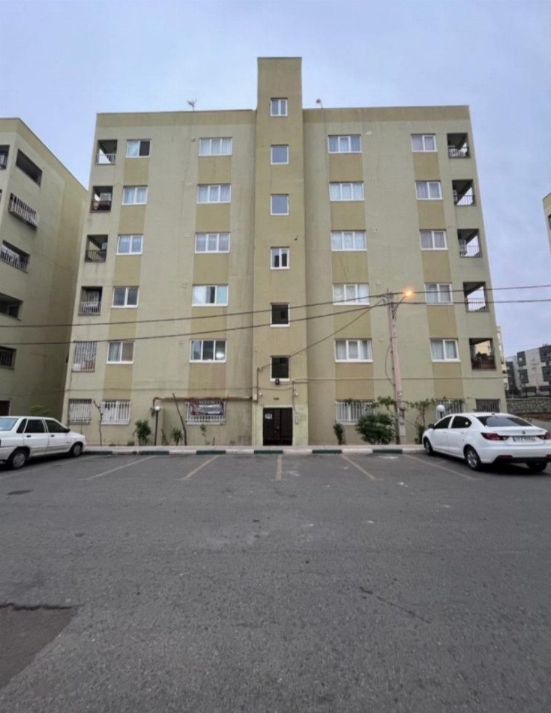 آپارتمان 80 متری دو خوابه در فاز 5 پرند با وام1282009731
