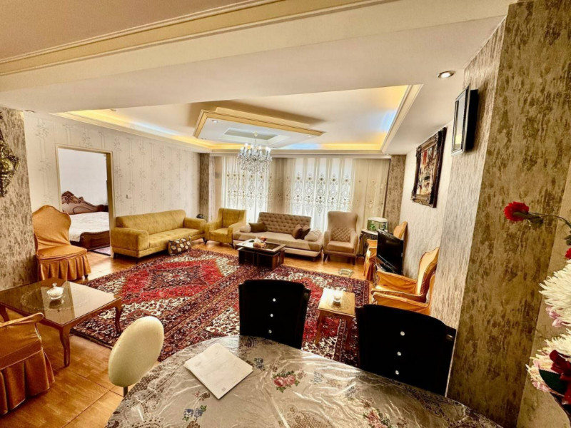 آپارتمان 101 متری دو خوابه در کوی نصر تبریز1282339786