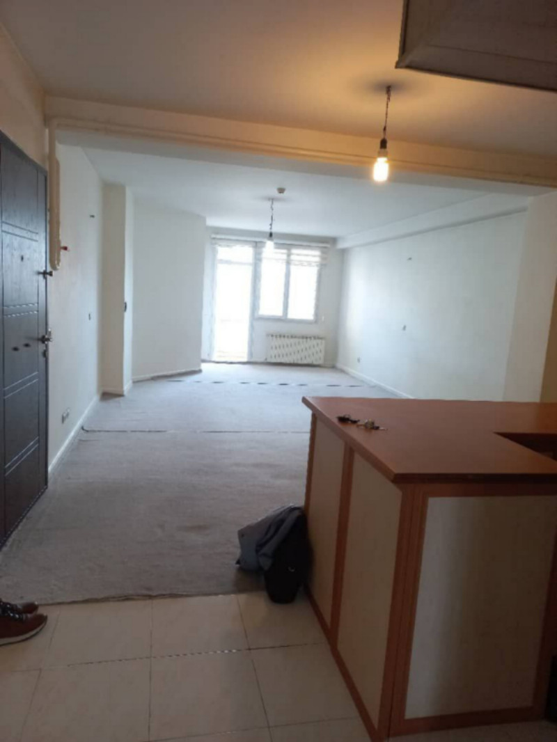 آپارتمان 92 متری دو خوابه در مرزداران تبریز1282489855