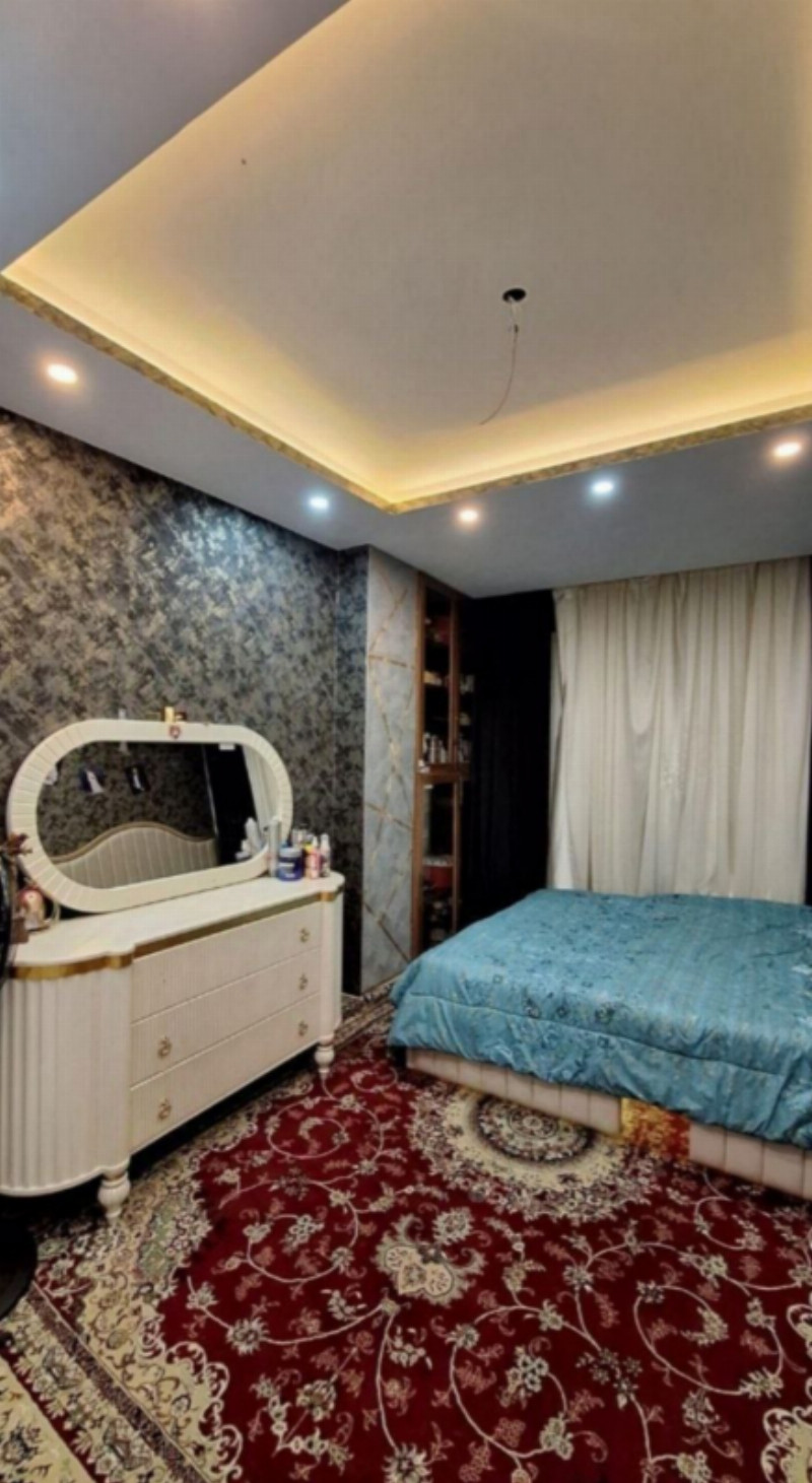 آپارتمان 140 متری دو خوابه در ولیعصر تبریز1282479843