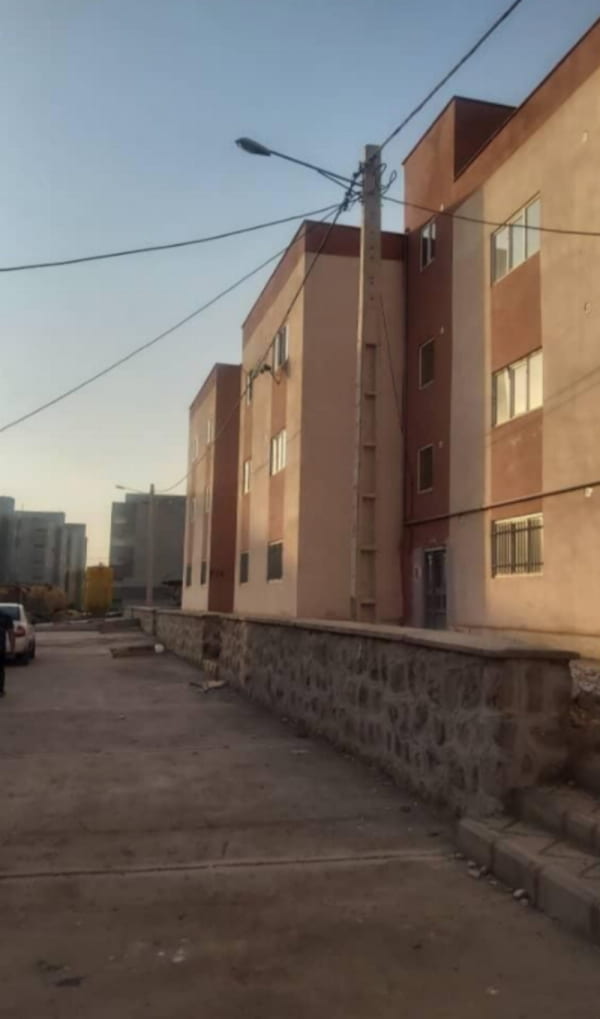 آپارتمان 80 متری دو خوابه در رسول اکرم پرند با وام