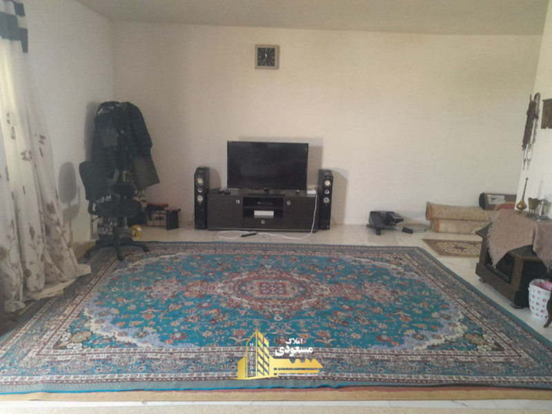 آپارتمان 160 متری دو خوابه در میدان امام خمینی شهریار