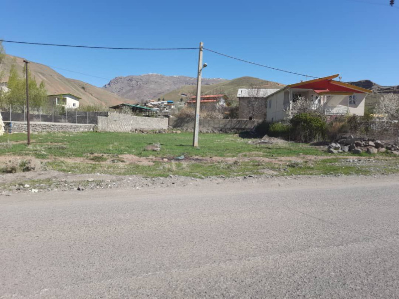 زمین 708 متری در روستای اوانک طالقان