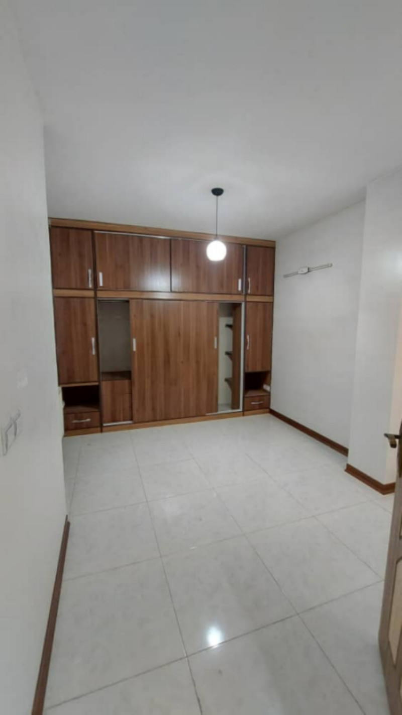 آپارتمان 155 متری سه خوابه در برازنده اصفهان12850010533
