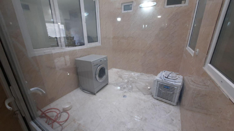 آپارتمان 227 متری چهارخوابه در طالقانی همدان12852810598