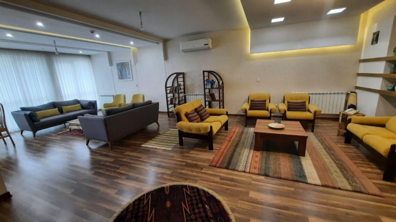 آپارتمان 153 متری سه خوابه در جهان نما همدان12853010627