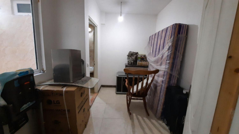 آپارتمان 227 متری چهارخوابه در طالقانی همدان12852810597