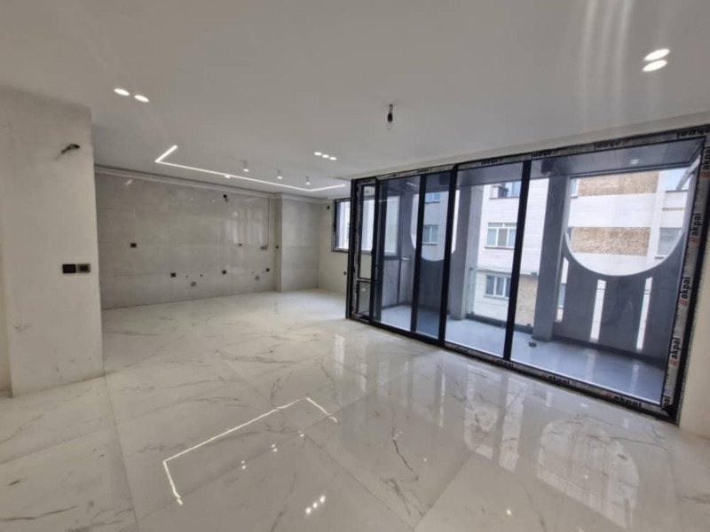 آپارتمان 135 متری سه خوابه در رکنی همدان12857810725