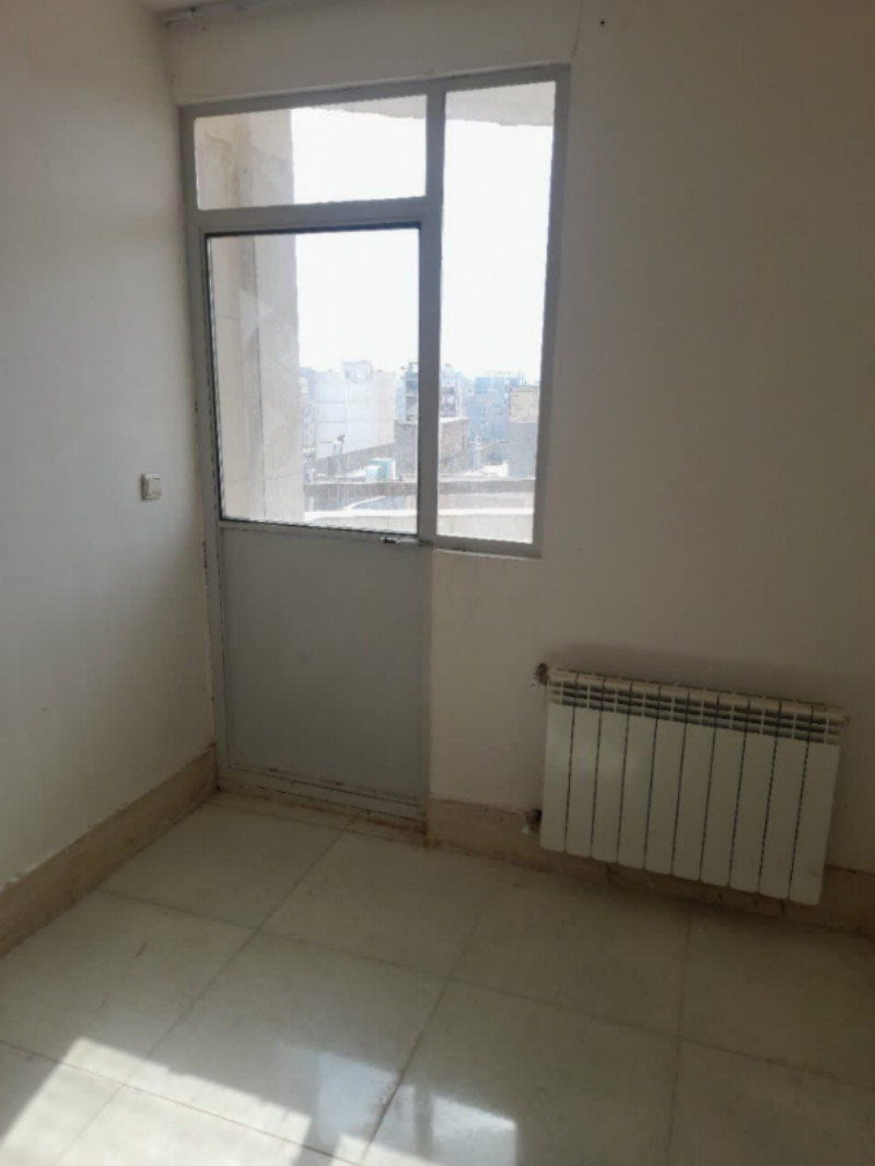 آپارتمان 98 متری دو خوابه در خیابان ادیب سبزوار